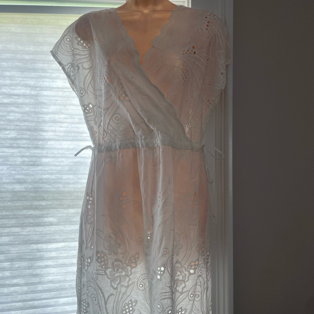 CAbi White Floral Swim Coverup
